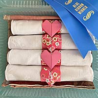 [Heart Napkin Rings with Blue Ribbon]