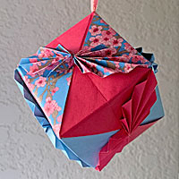 Fan-Fold Cube